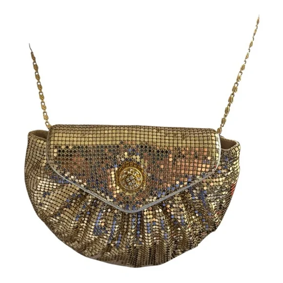 Gold Fancy Purse - Picture 2 of 2